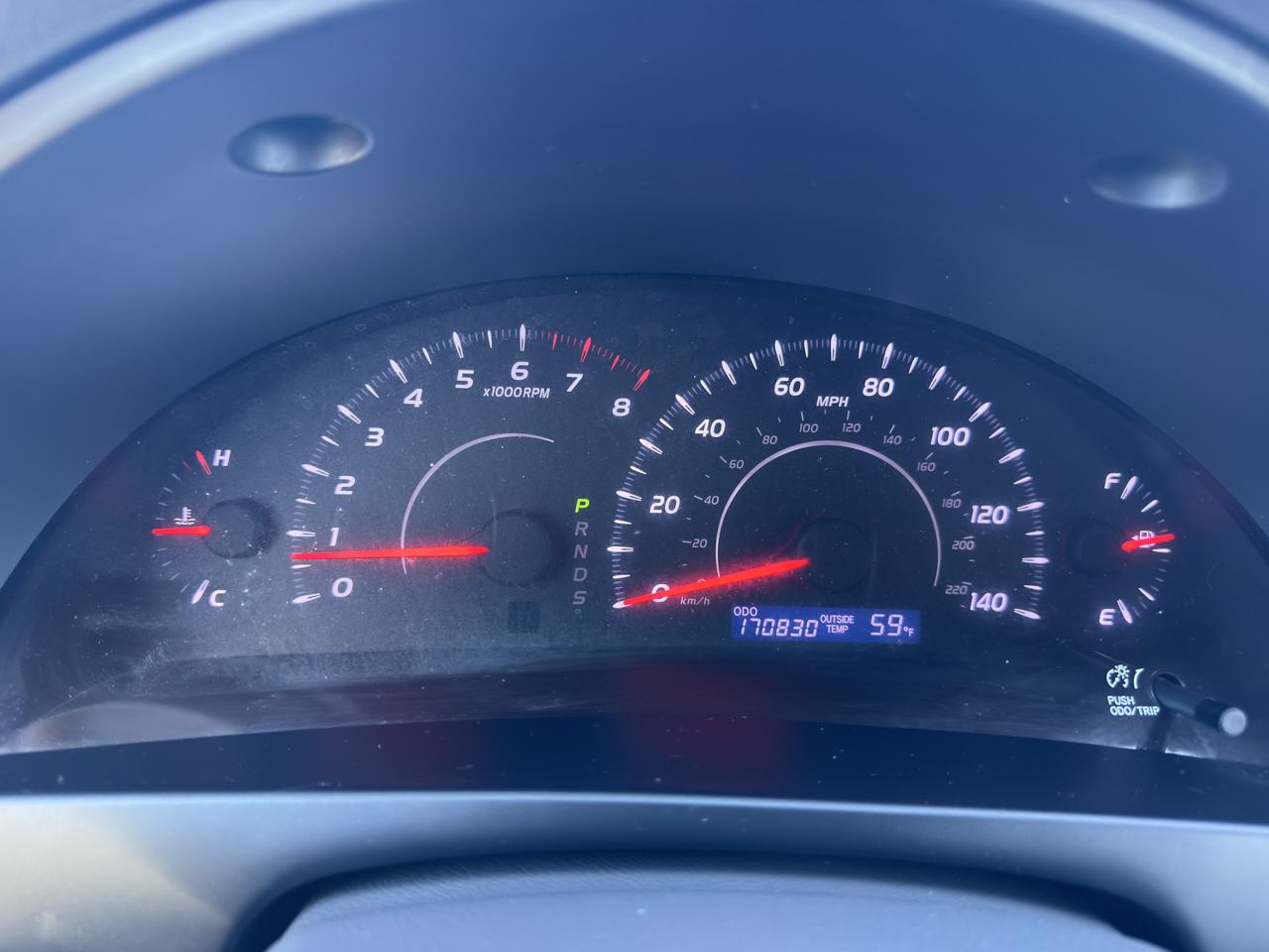 Toyota Camry Base 6-Spd AT 2011