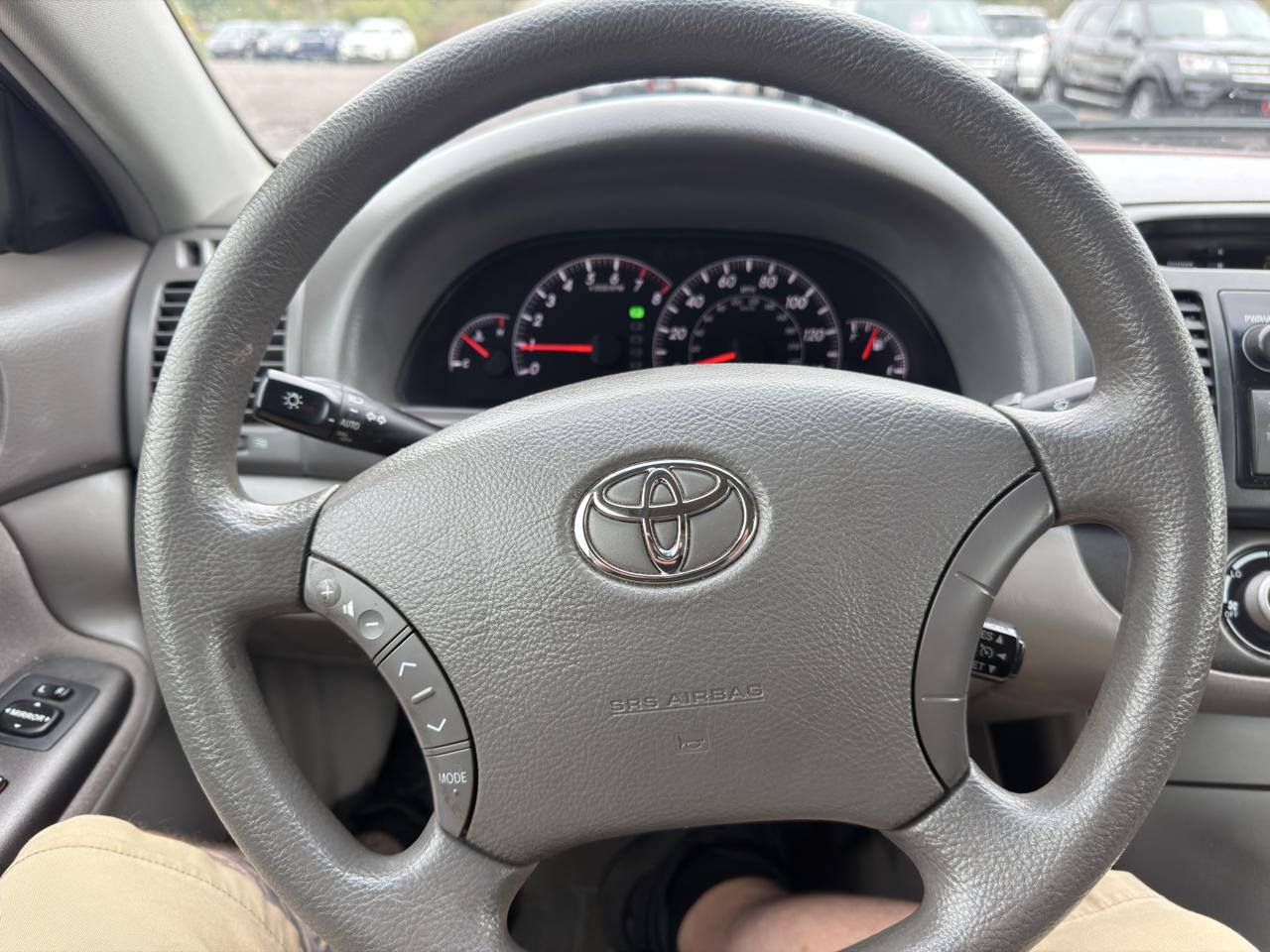 Toyota Camry Standard 2005