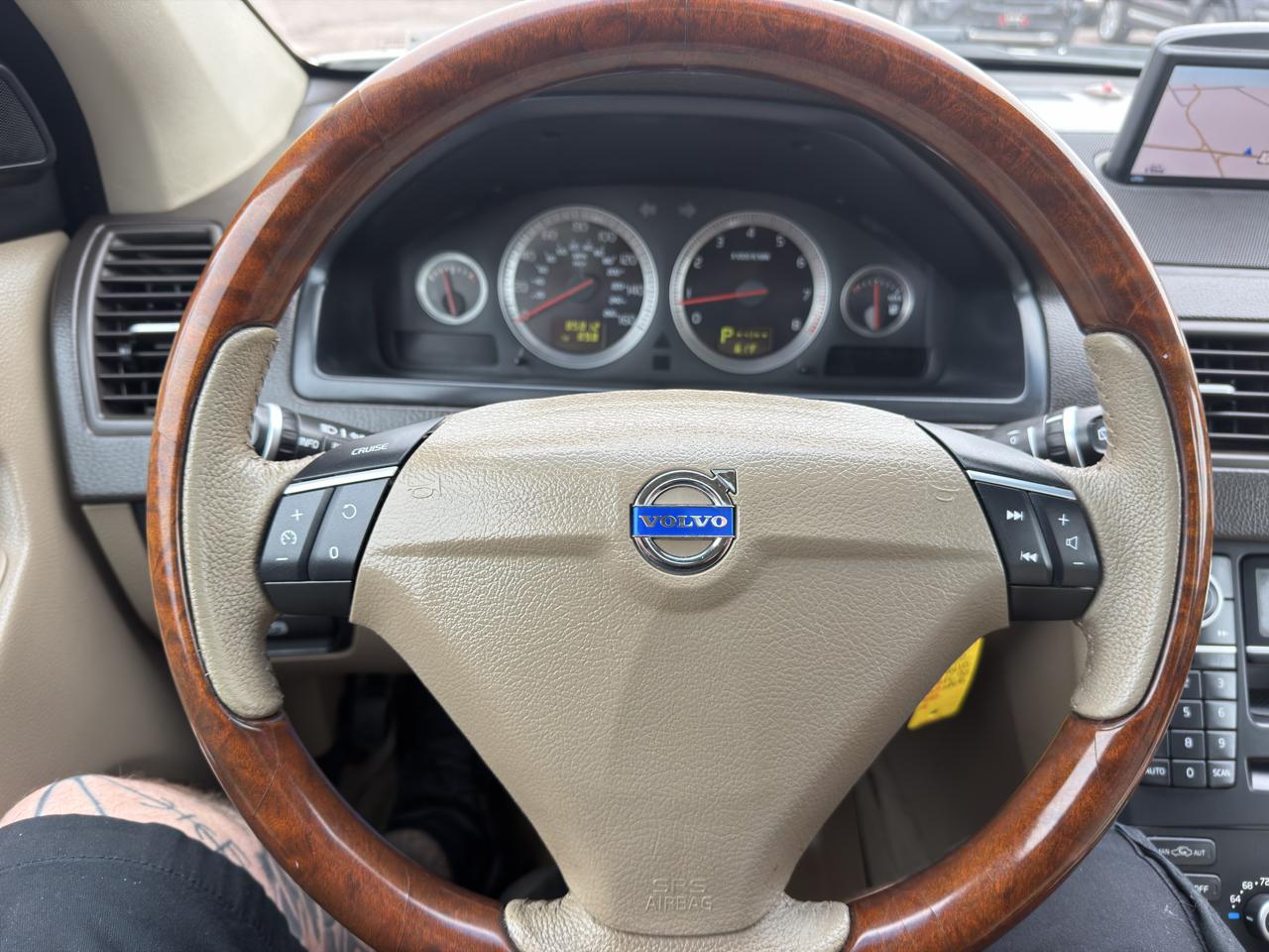 Volvo XC90 V8 AWD 2010