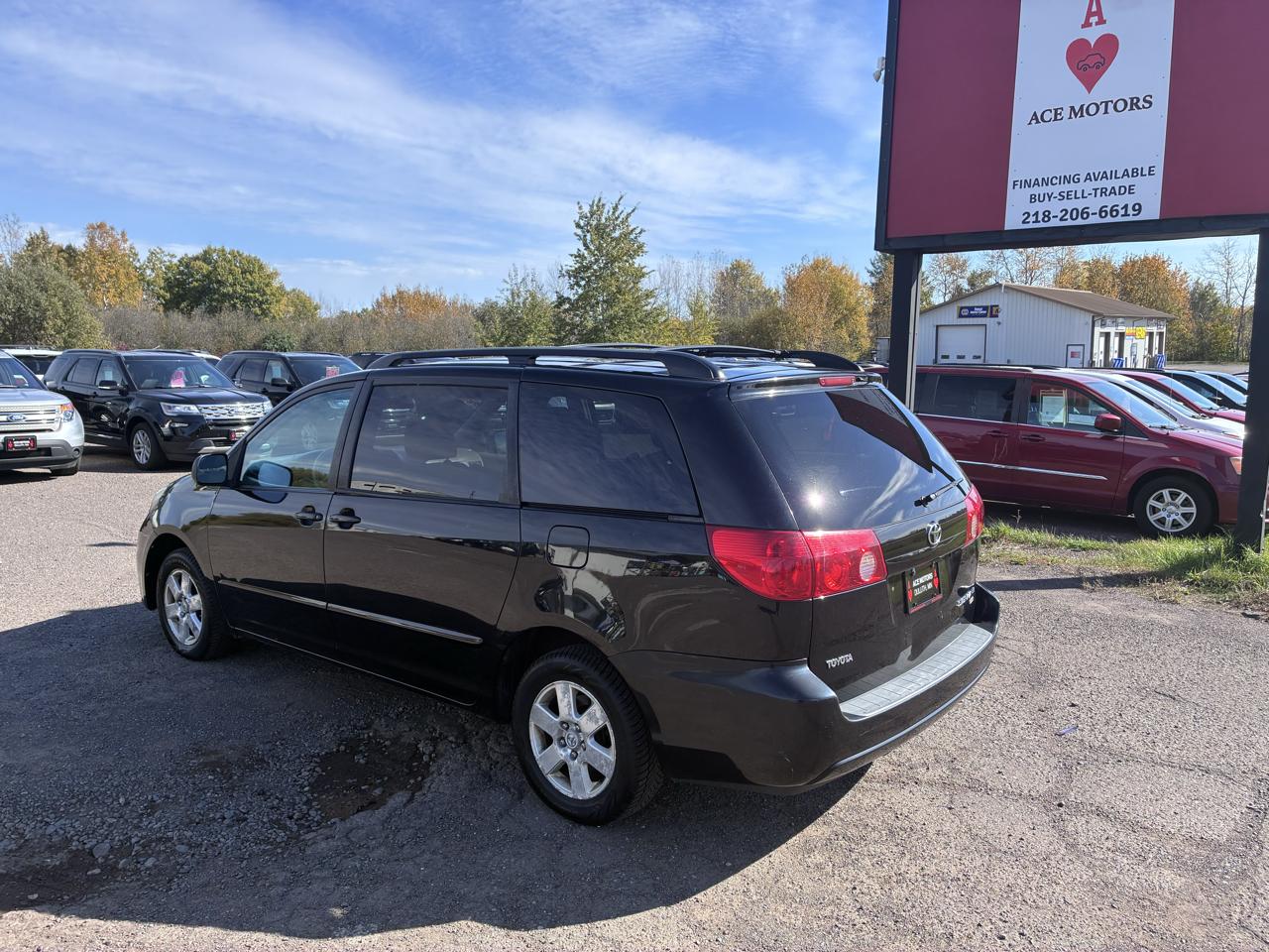 Toyota Sienna CE FWD 7 Passenger 2010