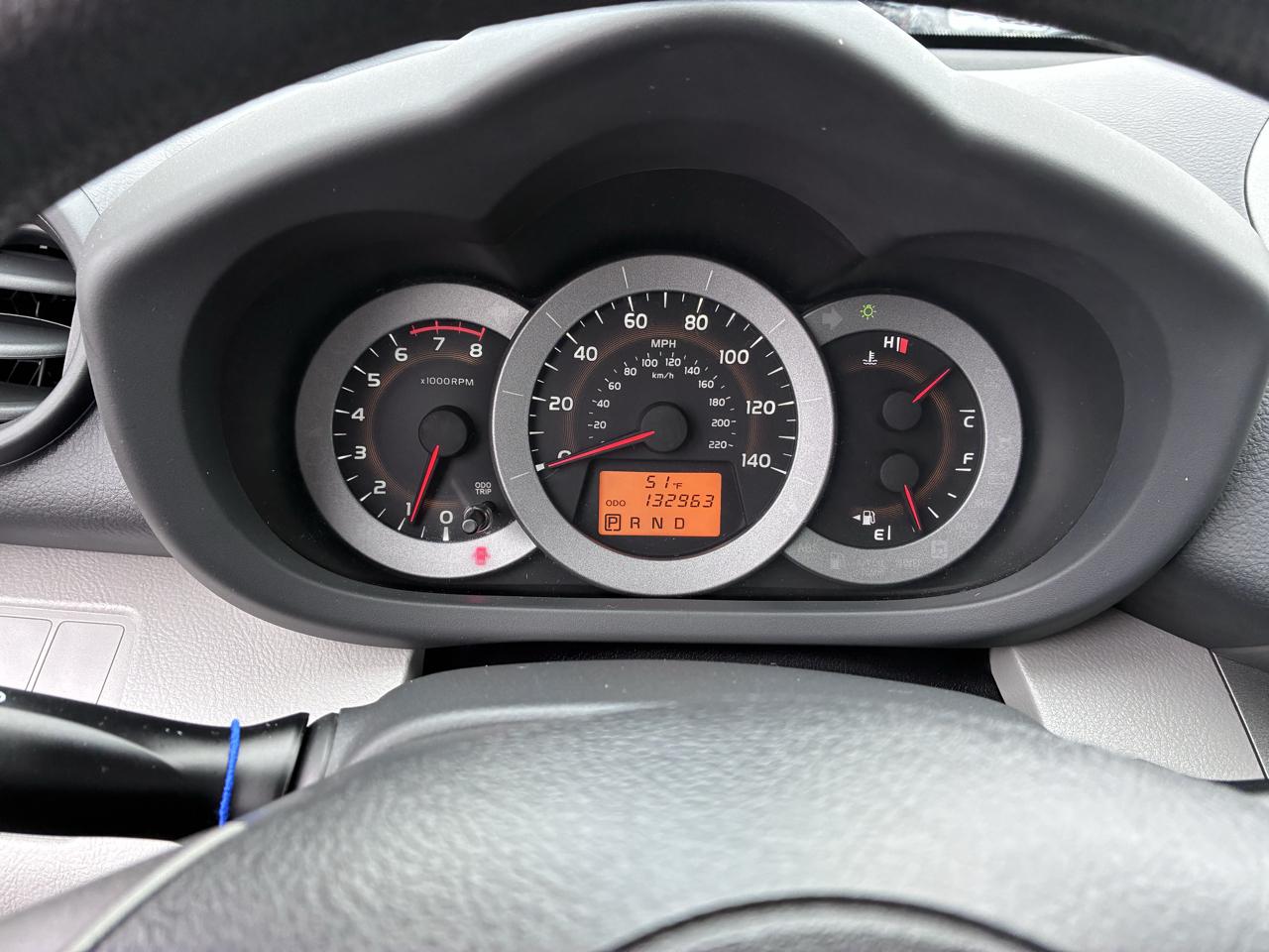 Toyota RAV4 Base I4 4WD 2012