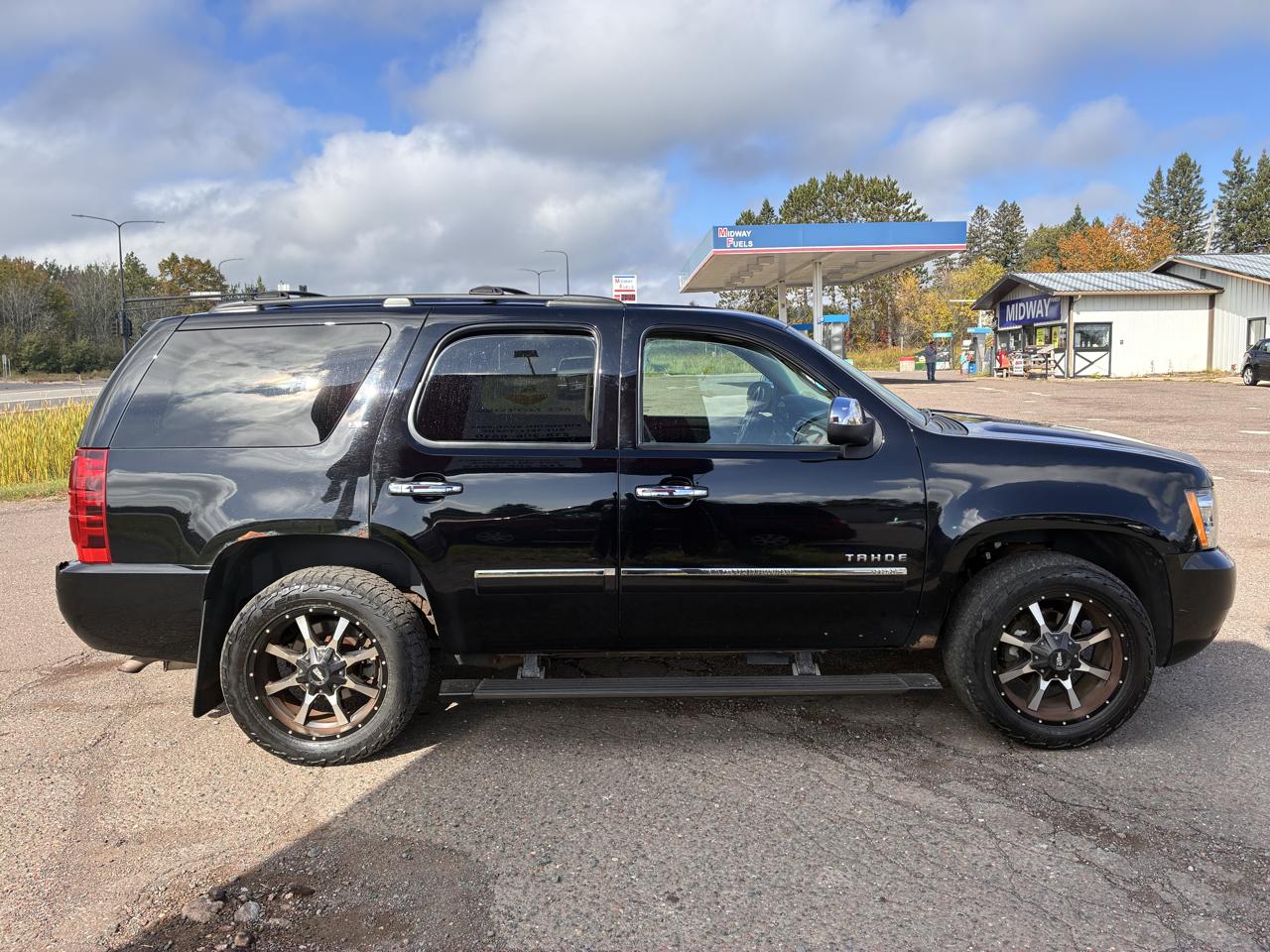 Chevrolet Tahoe LTZ 4WD 2014