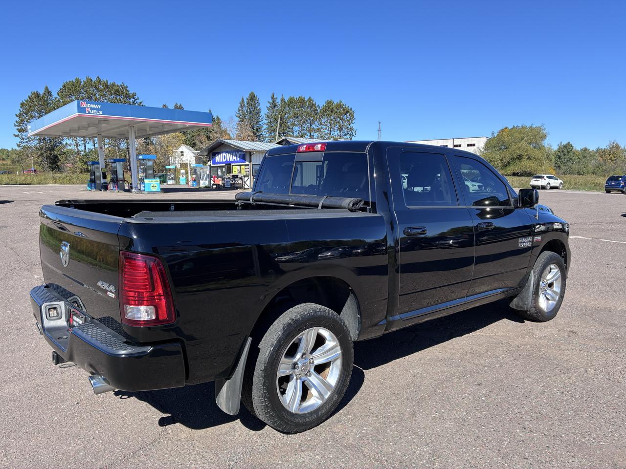 RAM 1500 Sport Crew Cab SWB 4WD 2014