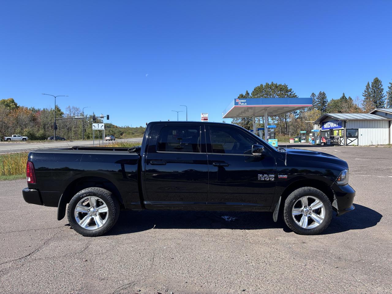 RAM 1500 Sport Crew Cab SWB 4WD 2014