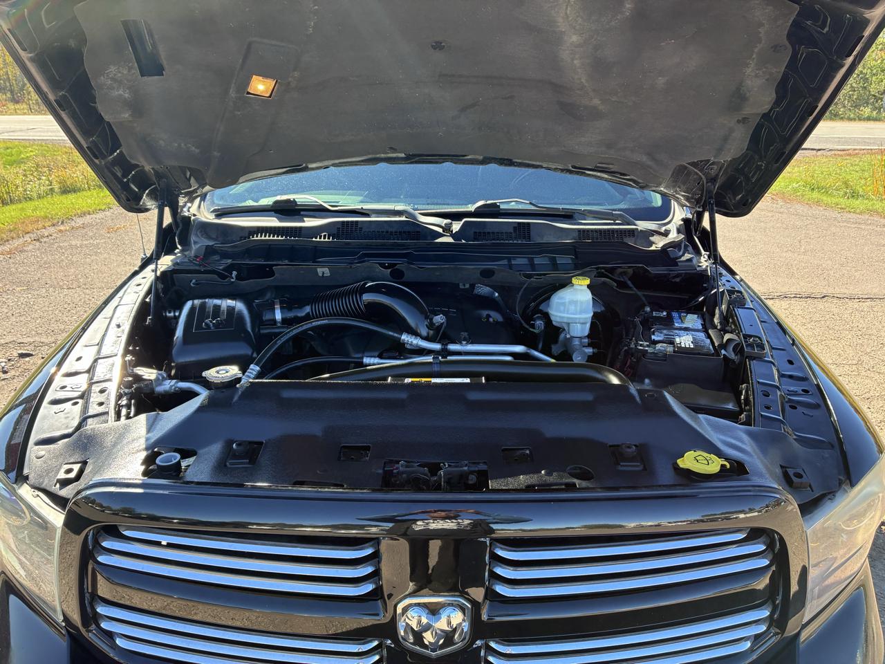 RAM 1500 Sport Crew Cab SWB 4WD 2014