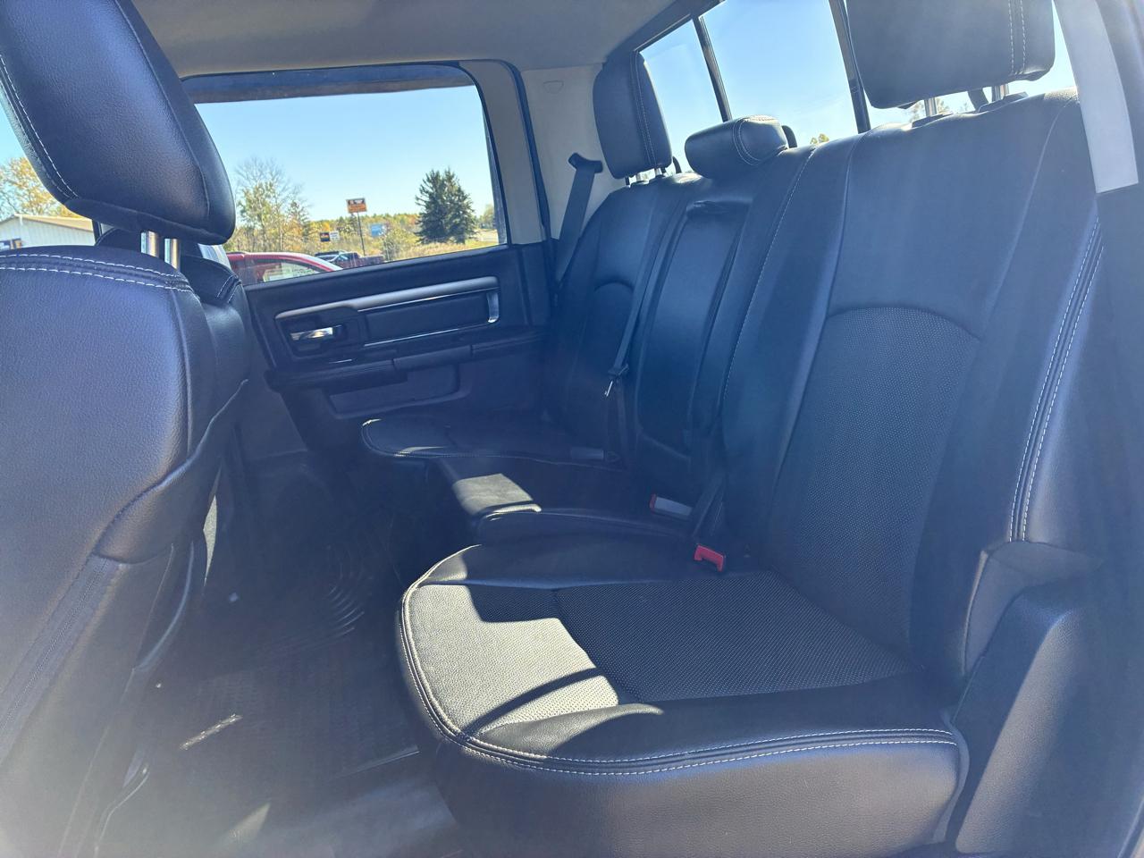 RAM 1500 Sport Crew Cab SWB 4WD 2014