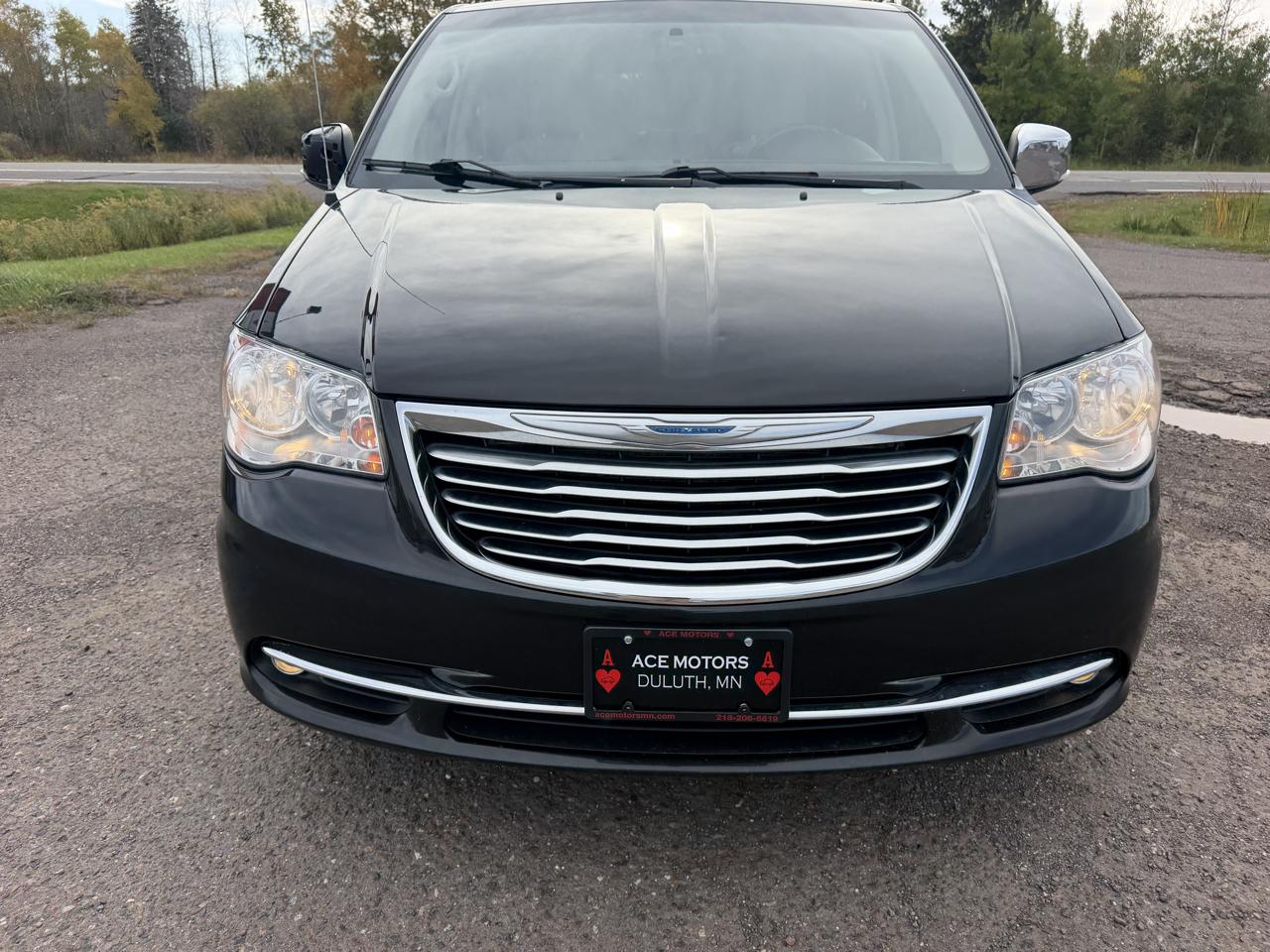 Chrysler Town & Country Touring-L 2015