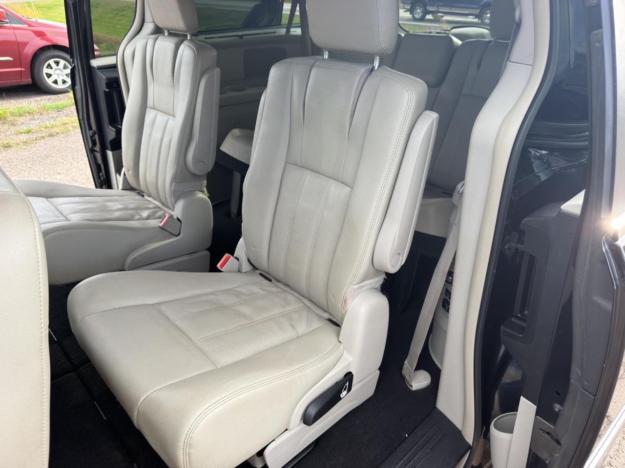 Chrysler Town & Country Touring-L 2015