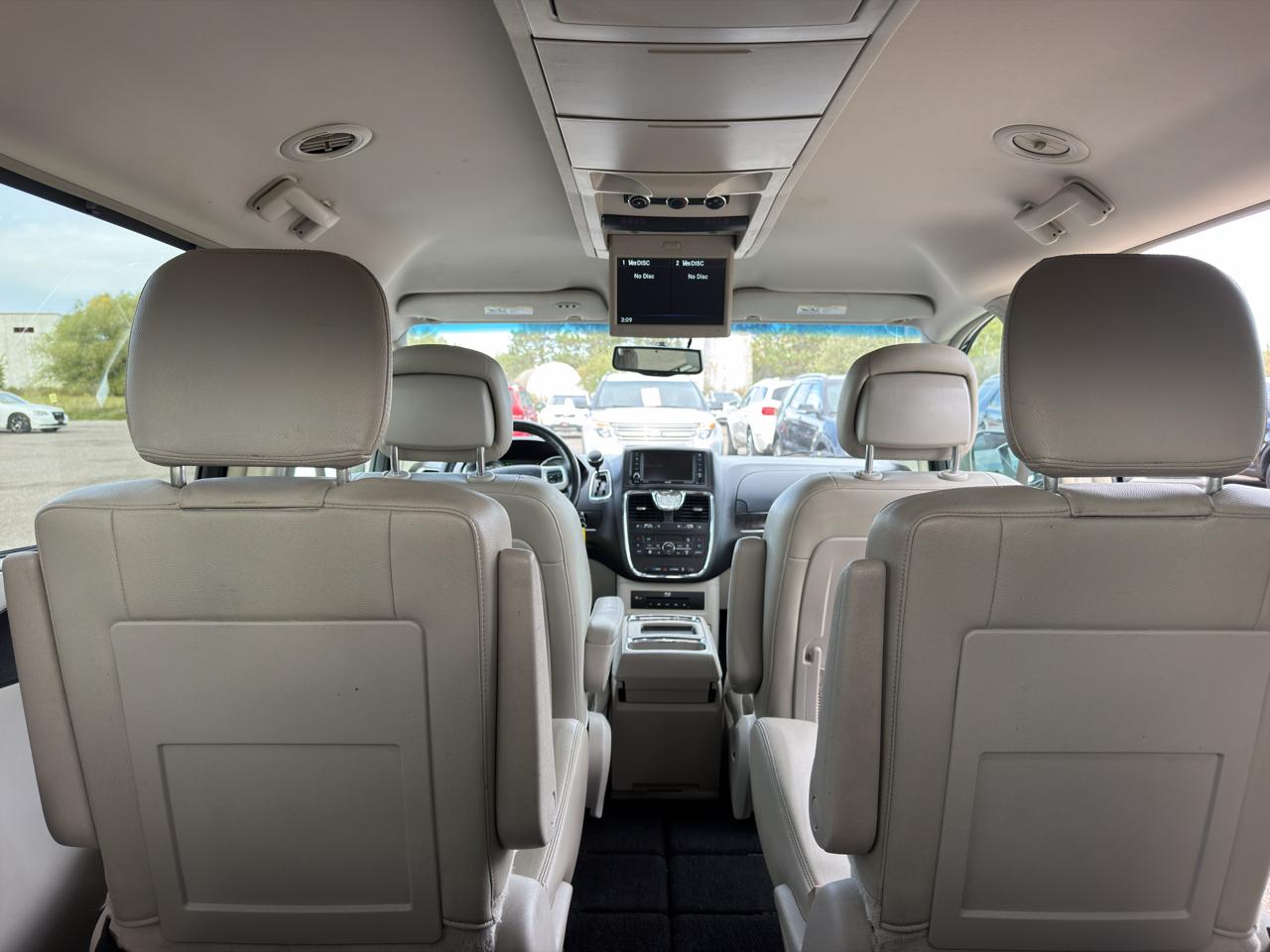 Chrysler Town & Country Touring-L 2015