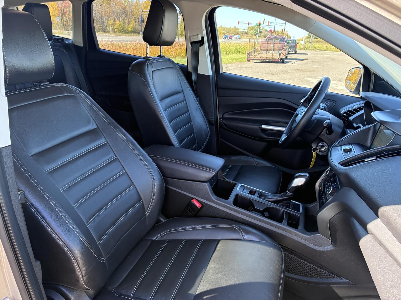 Ford Escape SEL 4WD 2018