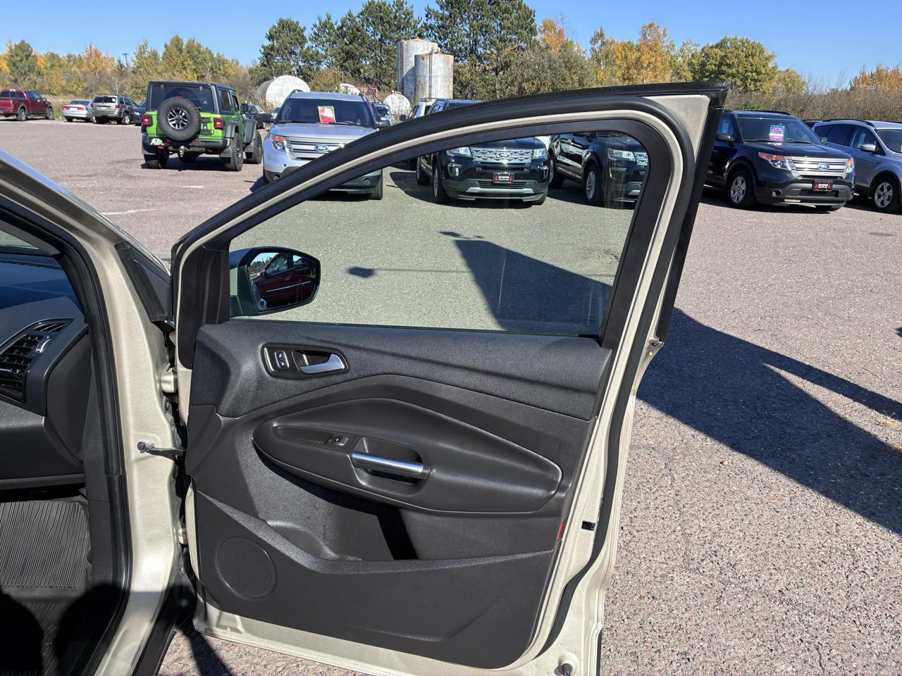 Ford Escape SEL 4WD 2018