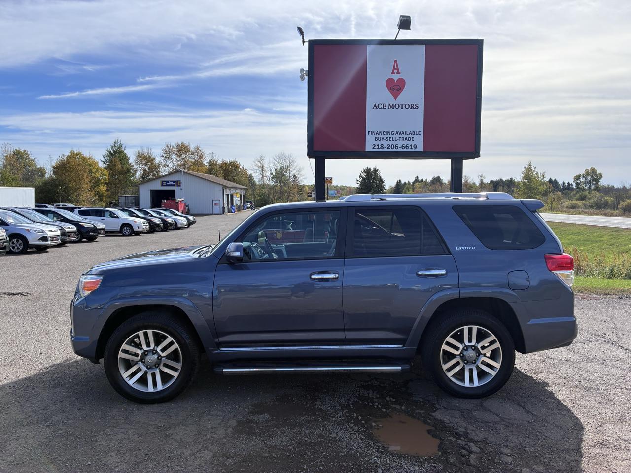 Toyota 4Runner Limited 4WD V6 2011