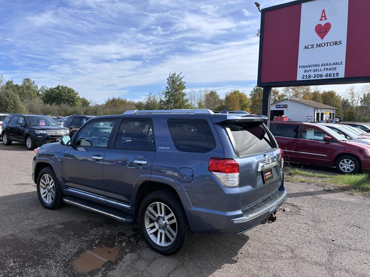 Toyota 4Runner Limited 4WD V6 2011
