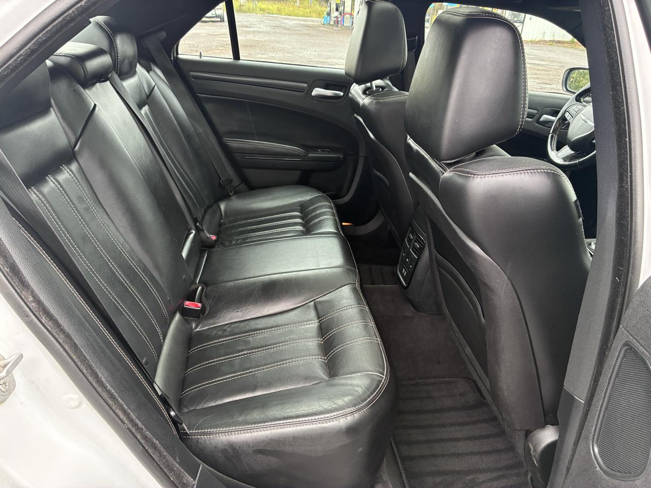 Chrysler 300 S V6 AWD 2015