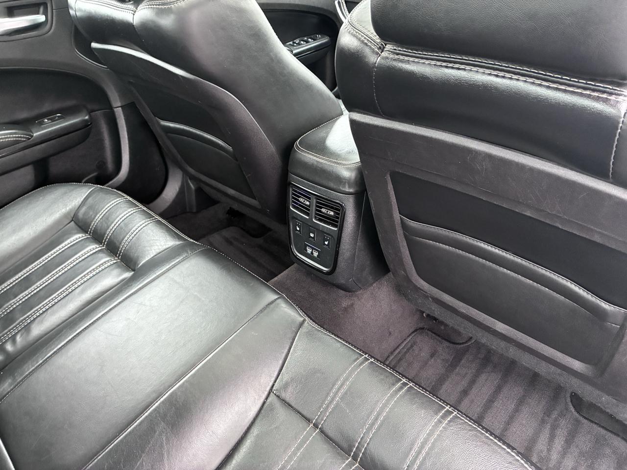 Chrysler 300 S V6 AWD 2015
