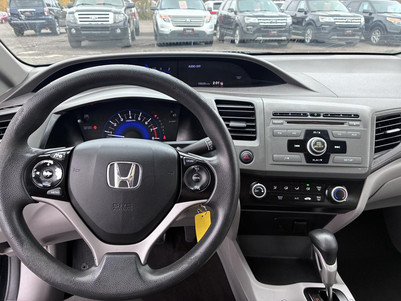Honda Civic LX Sedan 5-Speed AT 2012