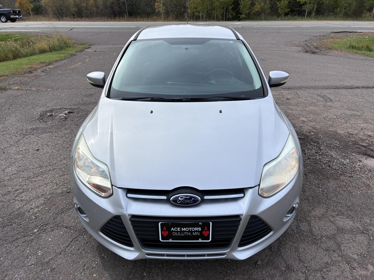 Ford Focus SE Sedan 2013