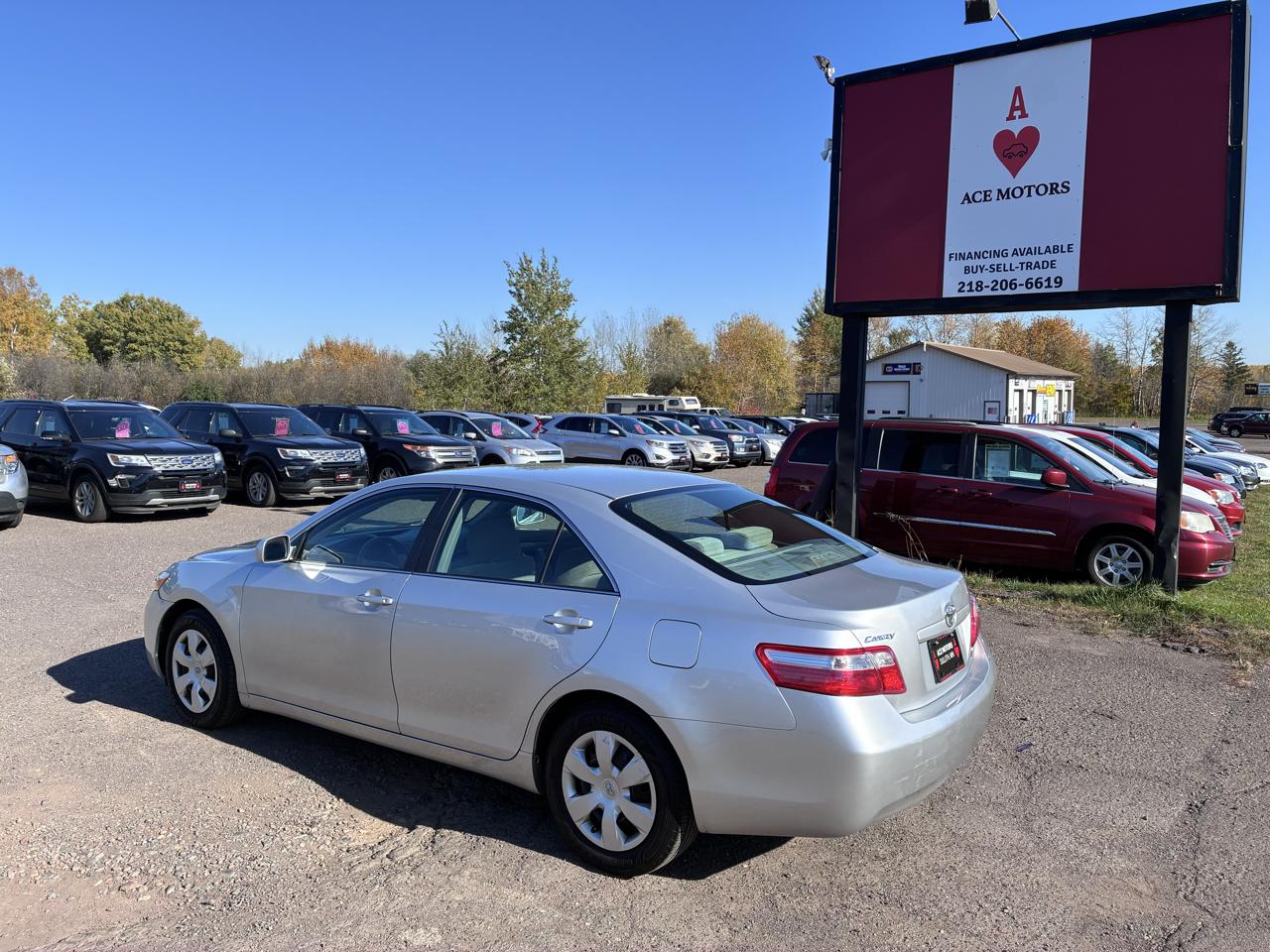 Toyota Camry SE 5-Spd AT 2009