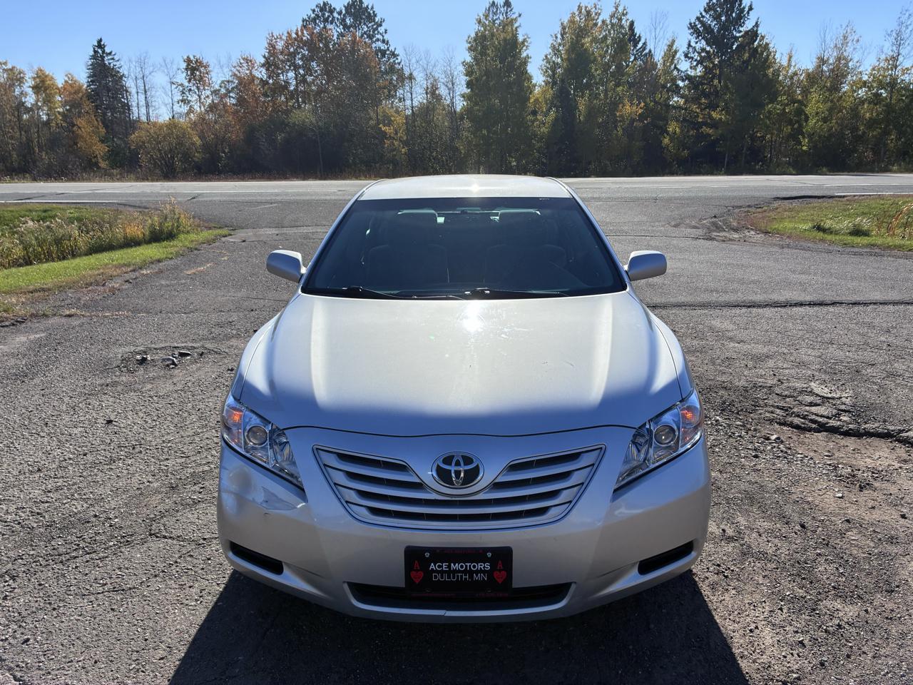 Toyota Camry SE 5-Spd AT 2009