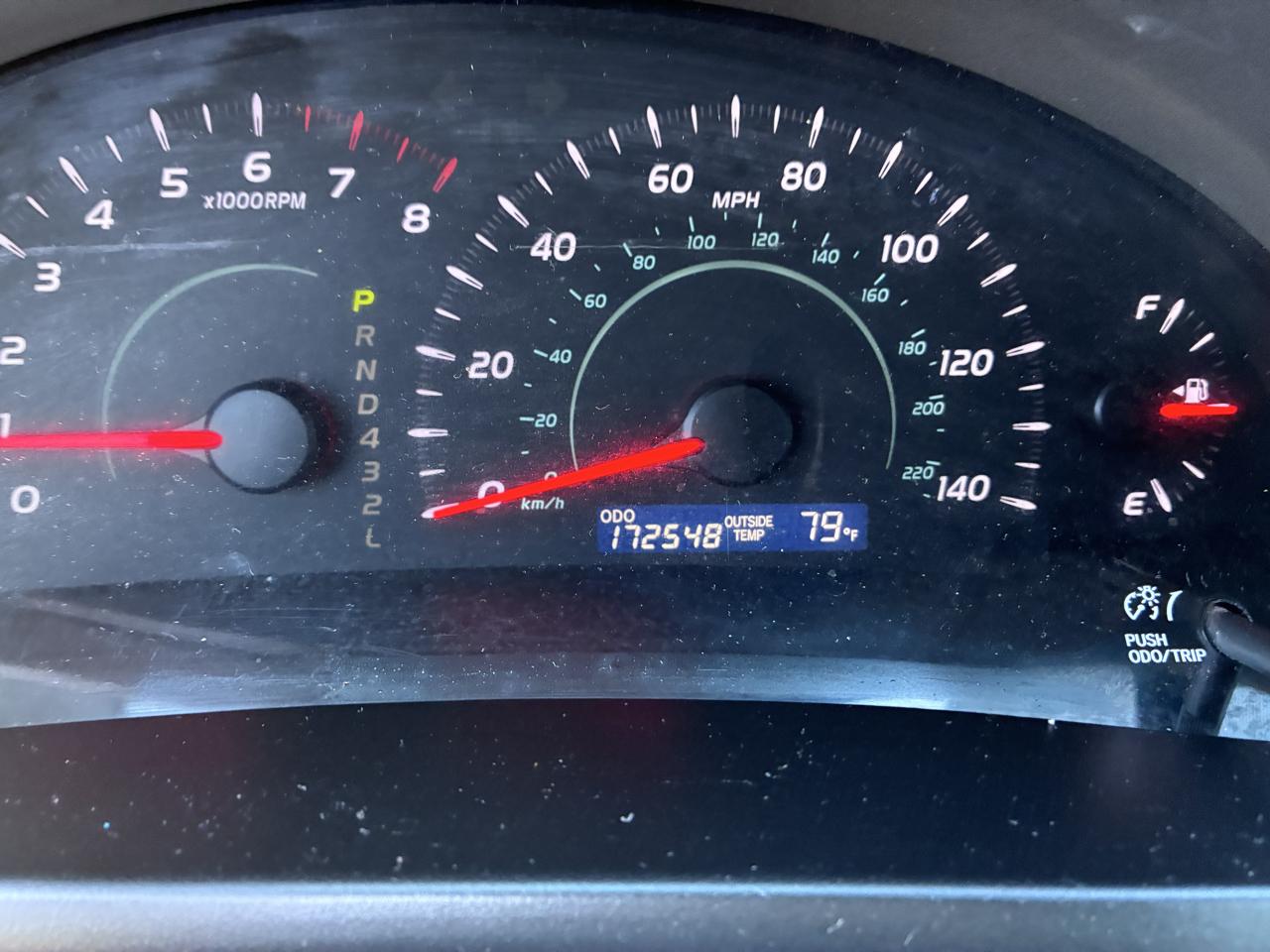 Toyota Camry SE 5-Spd AT 2009