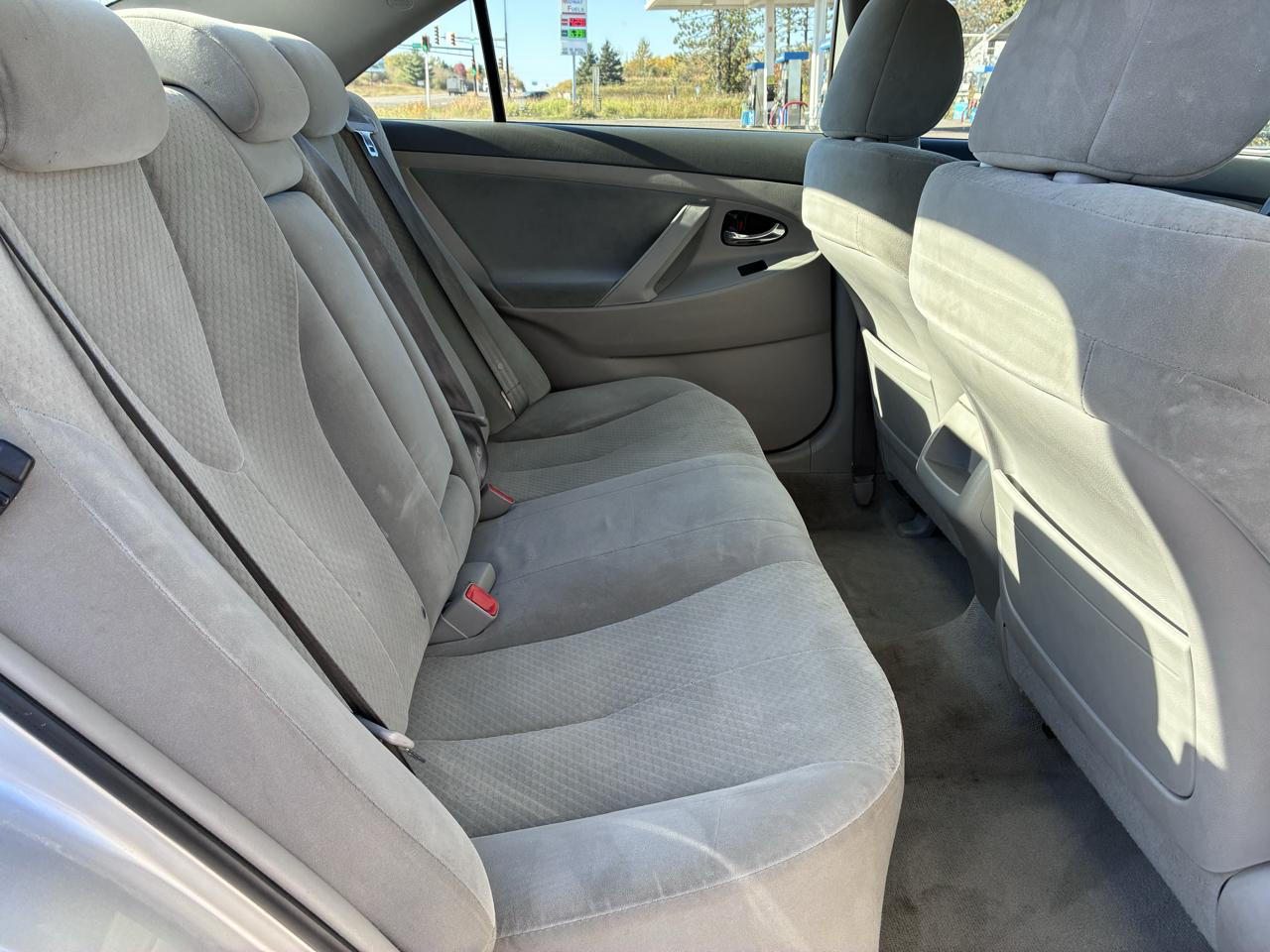 Toyota Camry SE 5-Spd AT 2009