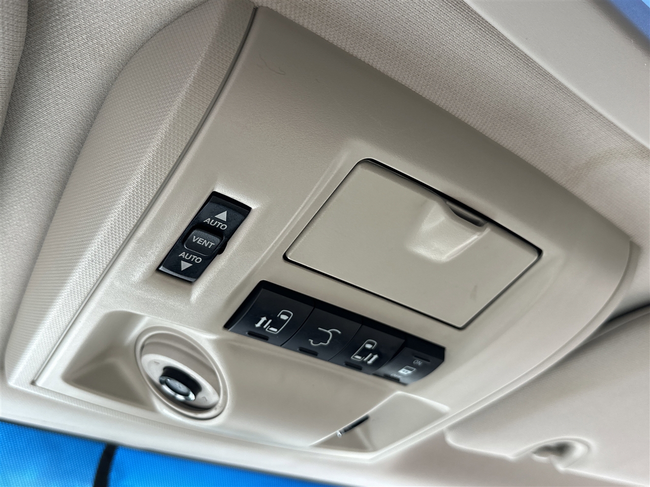 Chrysler Town & Country Limited Platinum 2016 Chrysler Town & Country Limited Platinum 2016