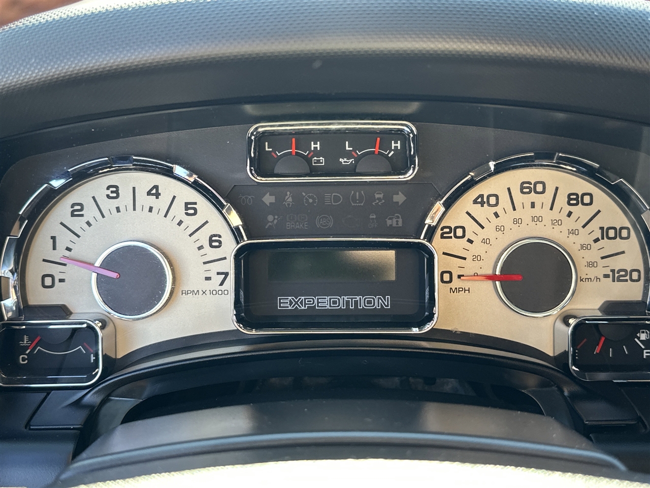 Ford Expedition EL King Ranch 4WD 2013 Ford Expedition EL King Ranch 4WD 2013