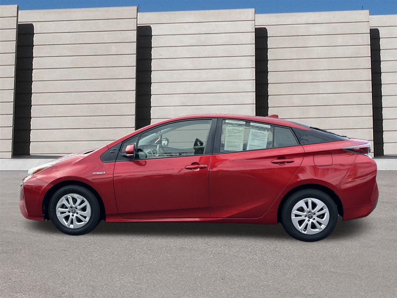 Toyota Prius  2016 Toyota Prius  2016