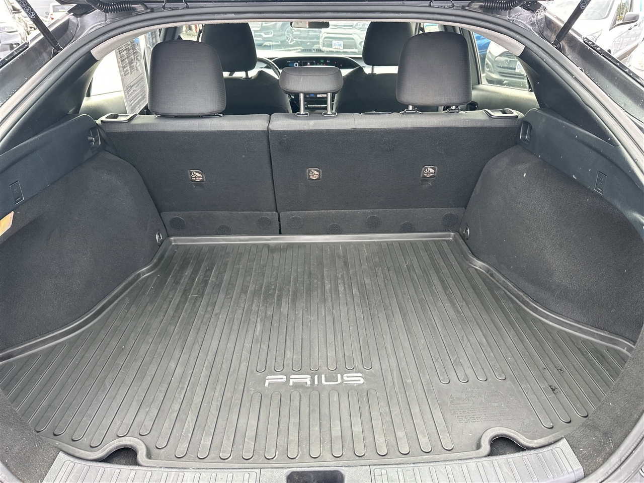 Toyota Prius  2016 Toyota Prius  2016