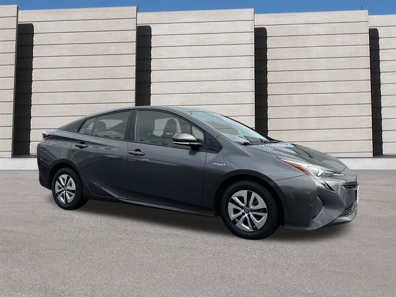 Toyota Prius  2016 Toyota Prius  2016