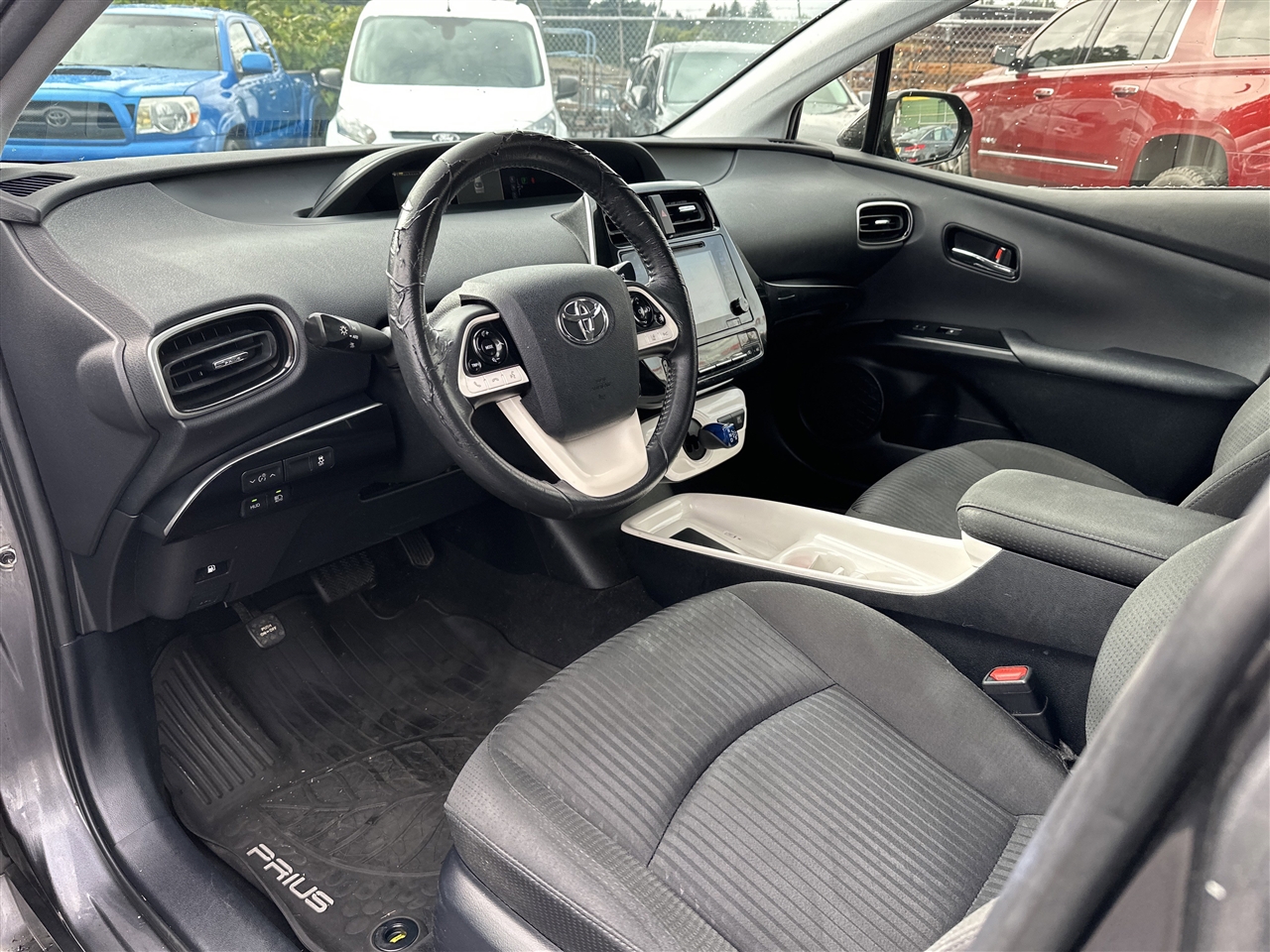 Toyota Prius  2016 Toyota Prius  2016