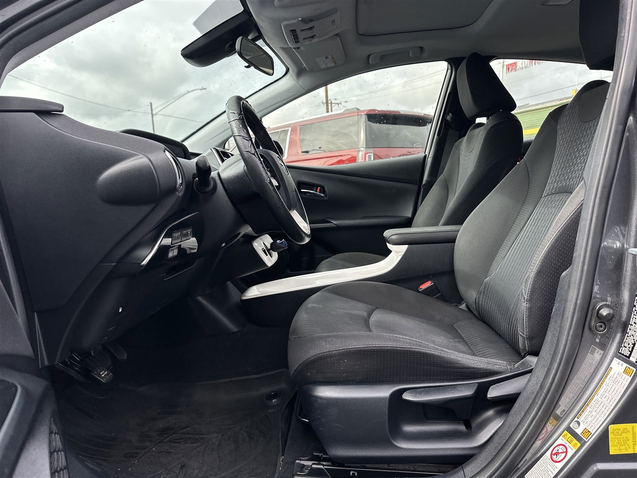 Toyota Prius  2016 Toyota Prius  2016