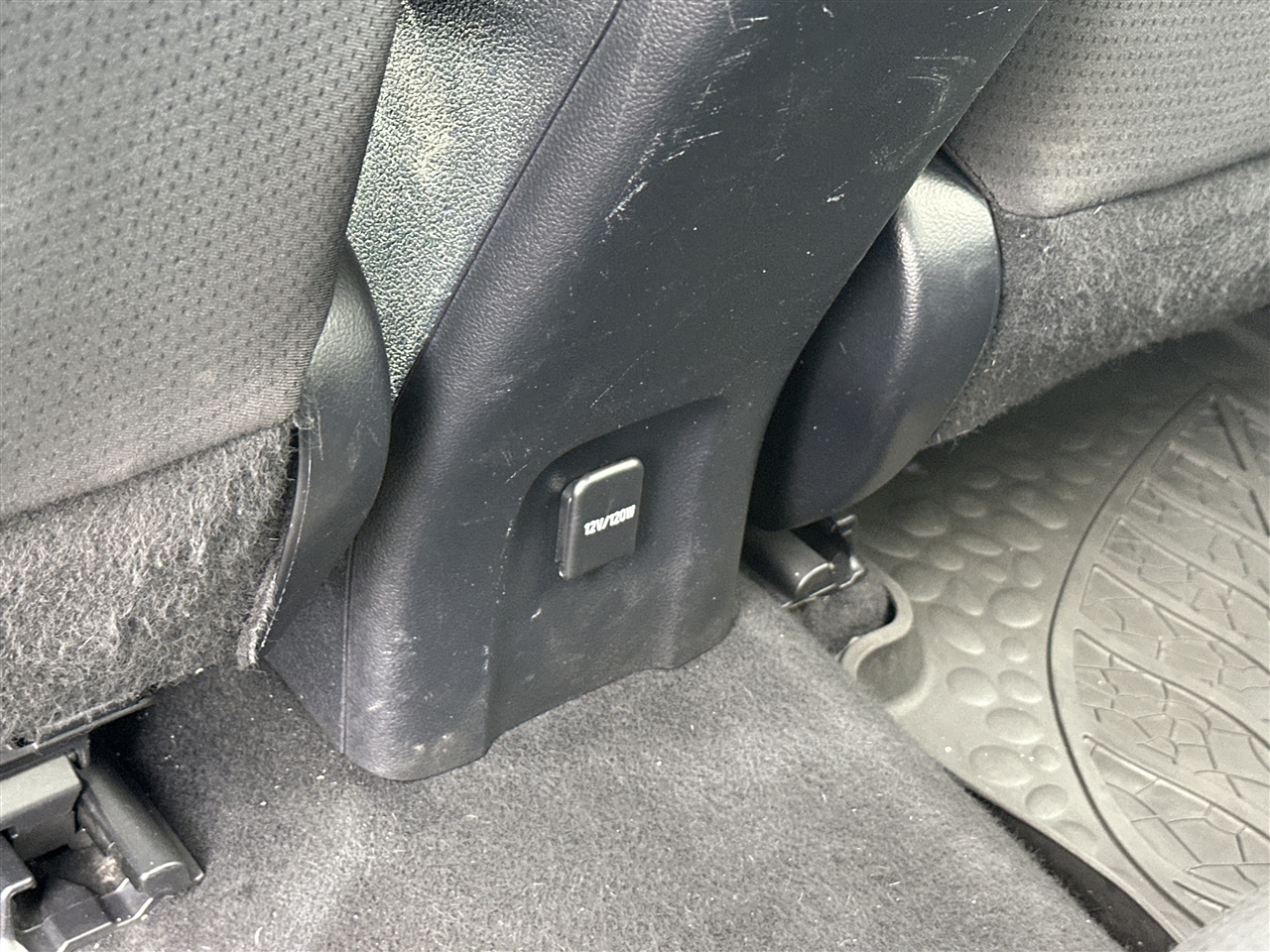 Toyota Prius  2016 Toyota Prius  2016