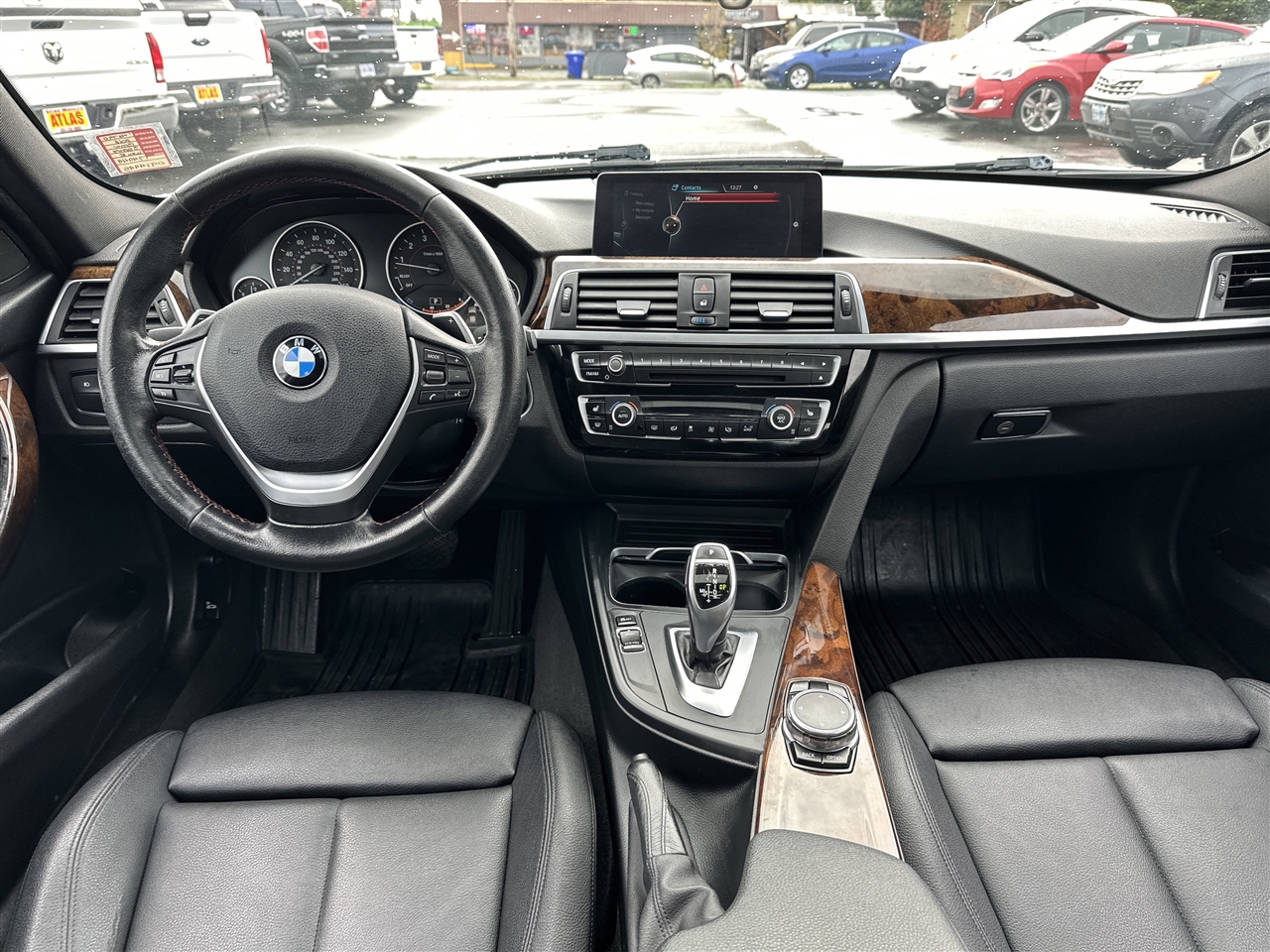 BMW 3-Series 328i xDrive Sedan 2016 BMW 3-Series 328i xDrive Sedan 2016