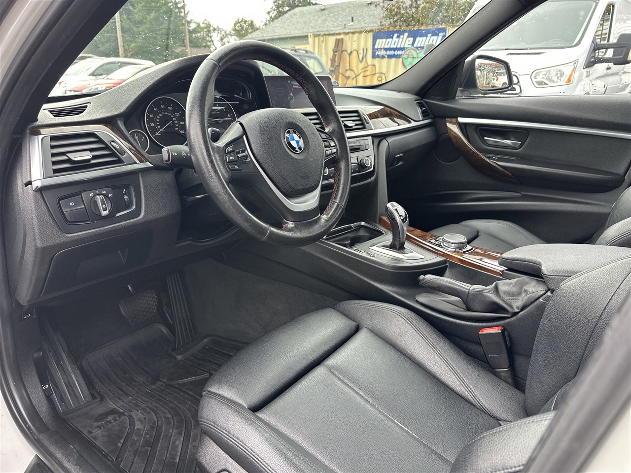 BMW 3-Series 328i xDrive Sedan 2016 BMW 3-Series 328i xDrive Sedan 2016