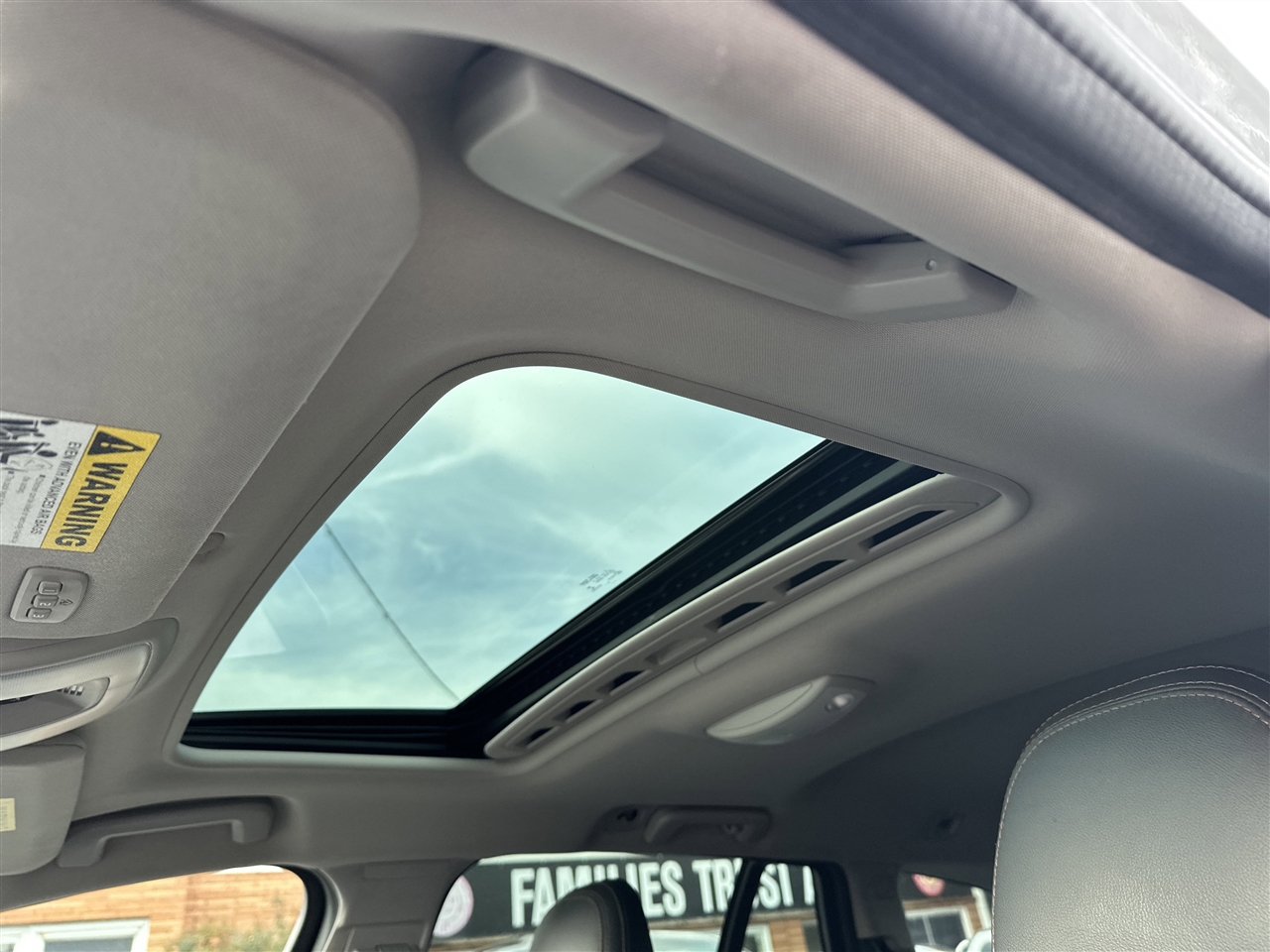 Volvo V60 Cross Country T5 2016 Volvo V60 Cross Country T5 2016