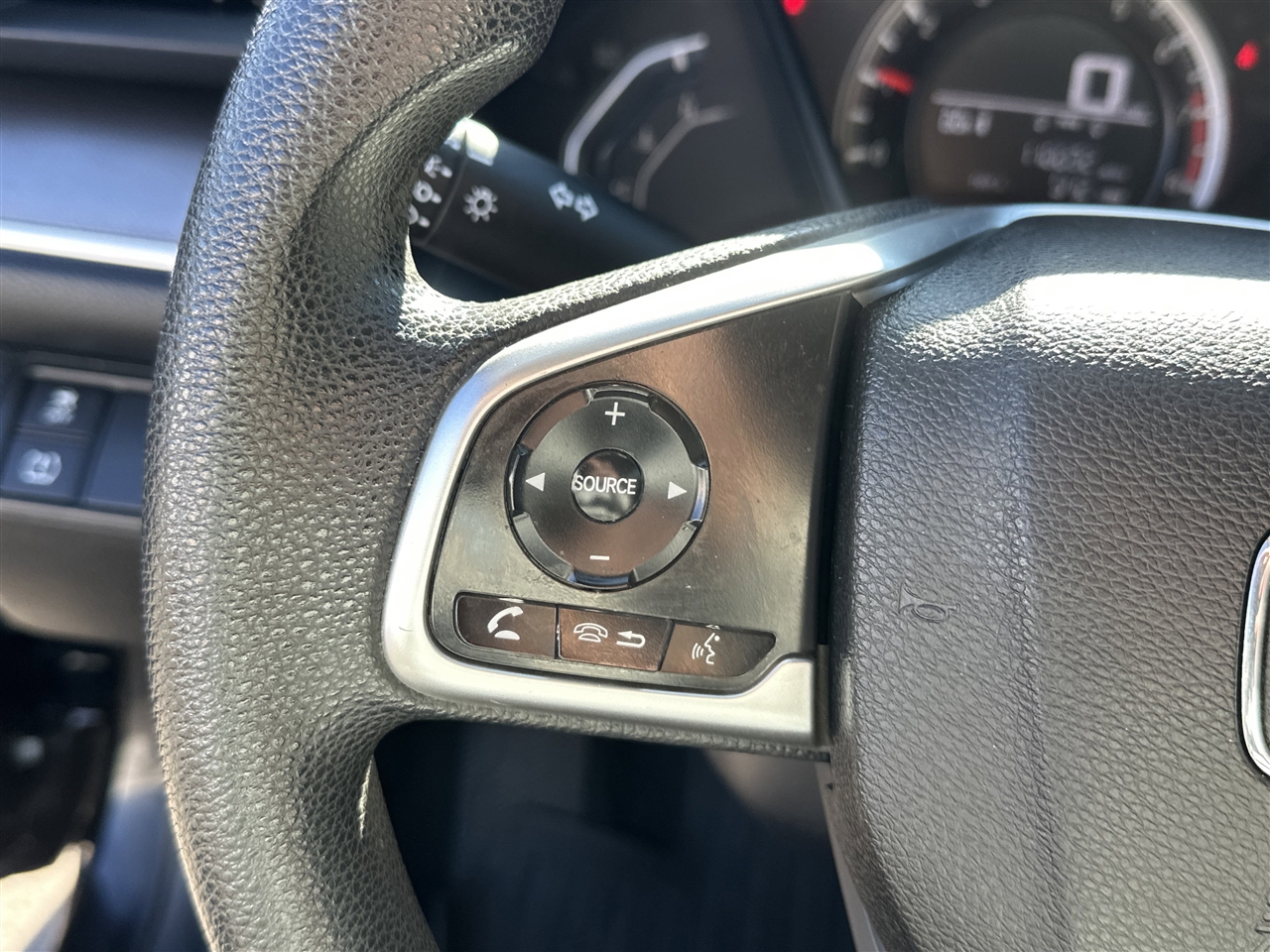 Honda Civic LX Sedan 6MT 2016 Honda Civic LX Sedan 6MT 2016