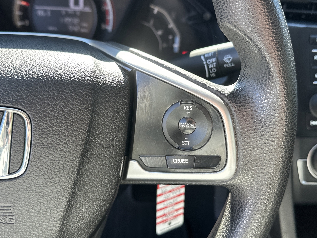 Honda Civic LX Sedan 6MT 2016 Honda Civic LX Sedan 6MT 2016