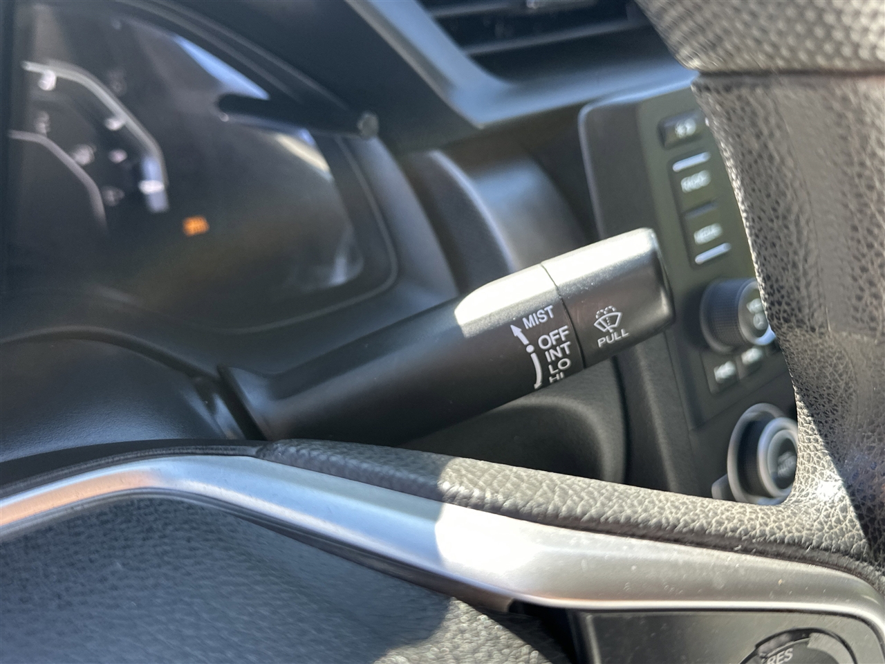 Honda Civic LX Sedan 6MT 2016 Honda Civic LX Sedan 6MT 2016