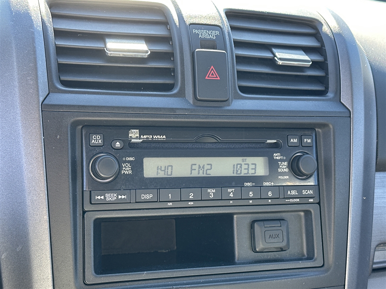 Honda CR-V LX 2WD 5-Speed AT 2009 Honda CR-V LX 2WD 5-Speed AT 2009