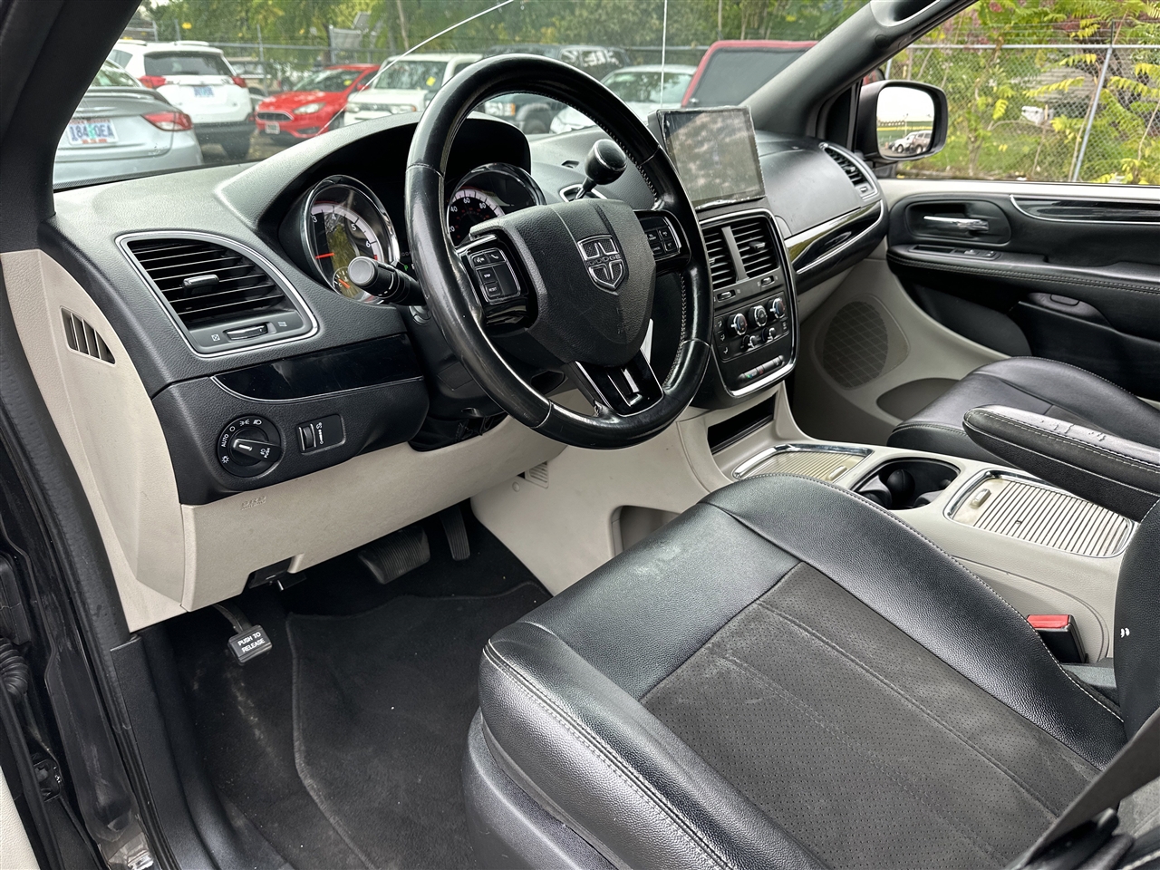 Dodge Grand Caravan SXT 2020 Dodge Grand Caravan SXT 2020