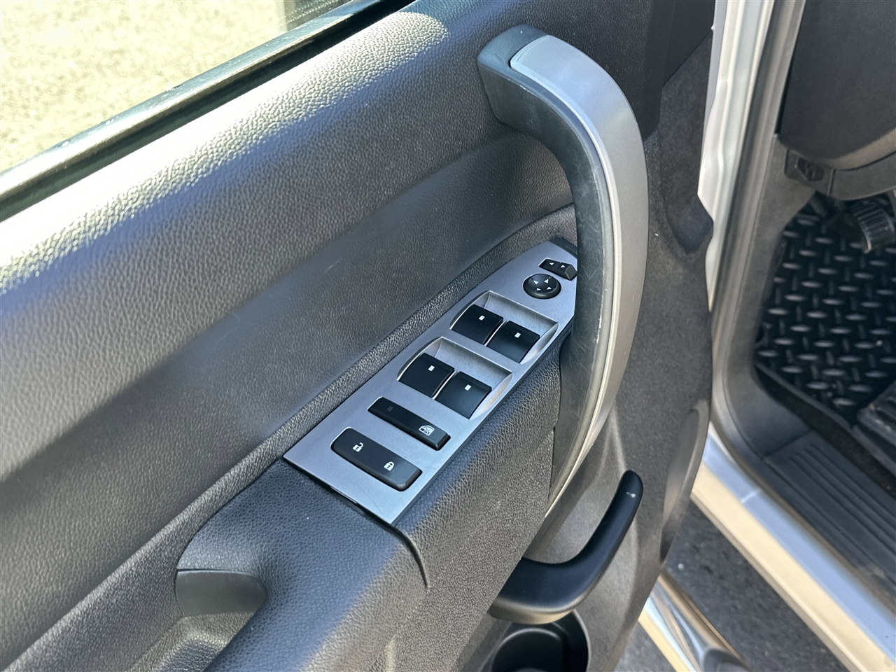 GMC Sierra 1500 SLE Crew Cab 2WD 2013 GMC Sierra 1500 SLE Crew Cab 2WD 2013