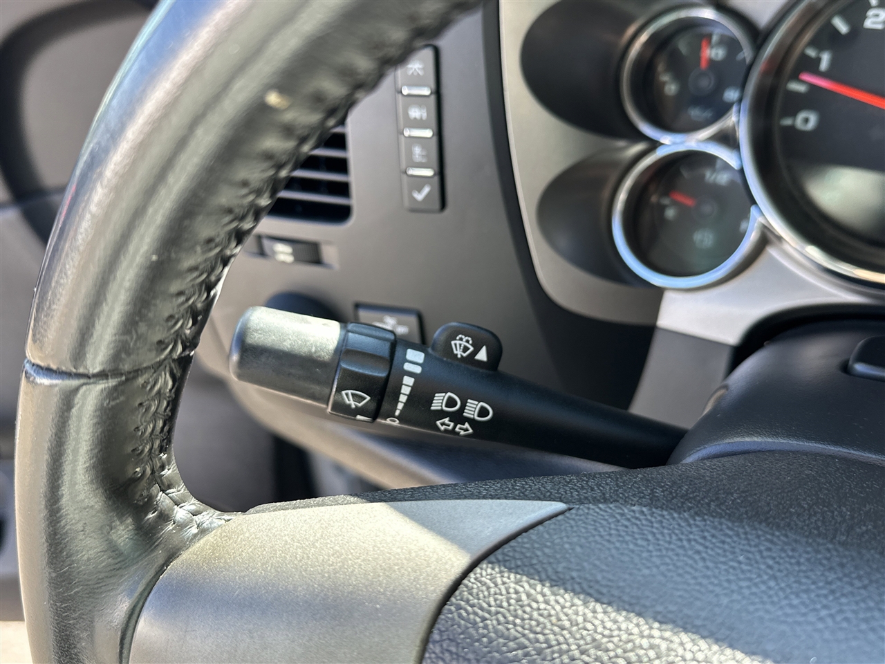 GMC Sierra 1500 SLE Crew Cab 2WD 2013 GMC Sierra 1500 SLE Crew Cab 2WD 2013