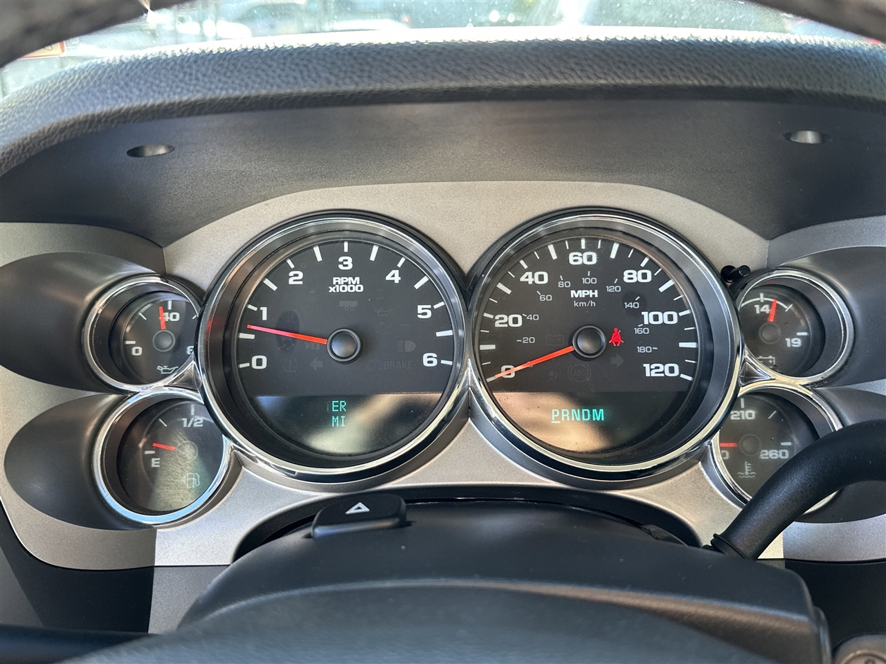 GMC Sierra 1500 SLE Crew Cab 2WD 2013 GMC Sierra 1500 SLE Crew Cab 2WD 2013