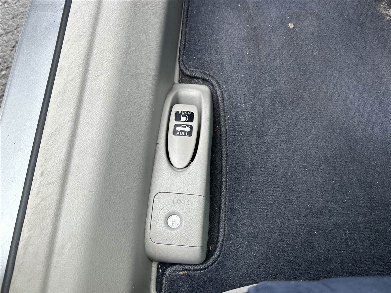 Honda Civic Hybrid CVT AT-PZEV with Navigation 2008 Honda Civic Hybrid CVT AT-PZEV with Navigation 2008