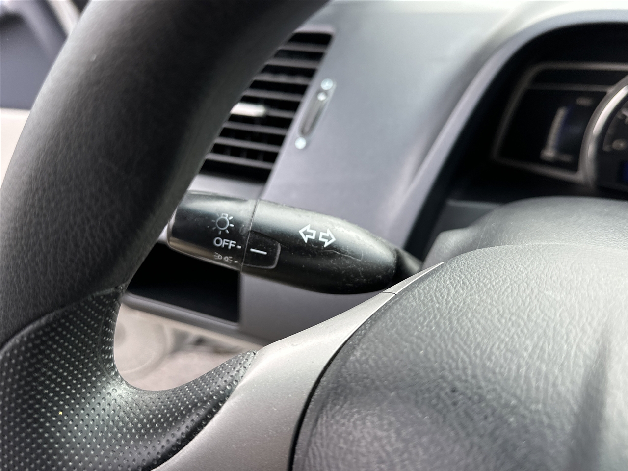 Honda Civic Hybrid CVT AT-PZEV with Navigation 2008 Honda Civic Hybrid CVT AT-PZEV with Navigation 2008