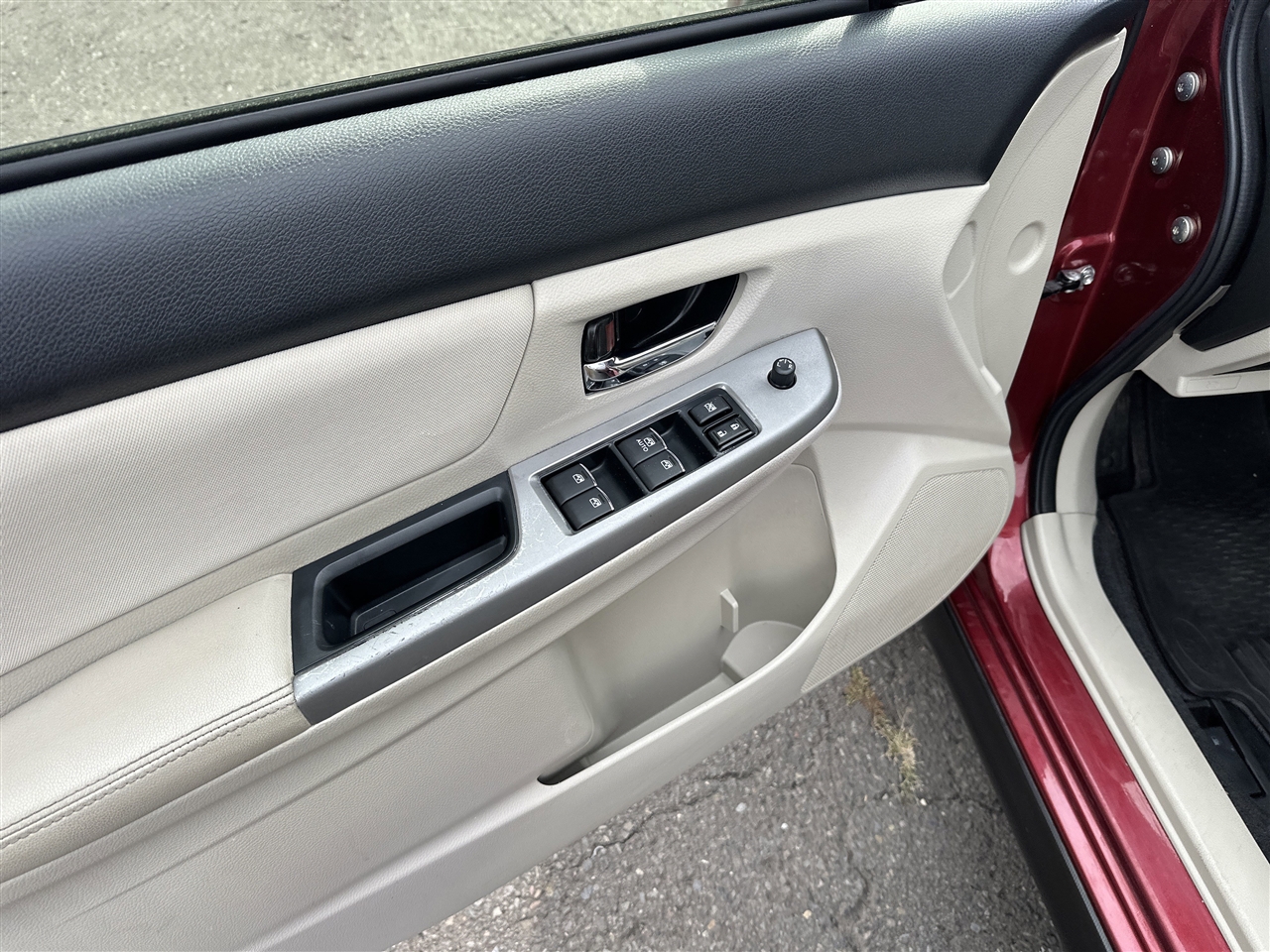 Subaru XV Crosstrek 2.0i Premium PZEV CVT 2015 Subaru XV Crosstrek 2.0i Premium PZEV CVT 2015