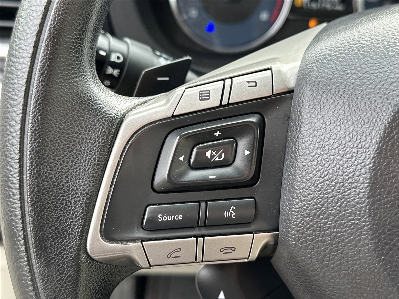 Subaru XV Crosstrek 2.0i Premium PZEV CVT 2015 Subaru XV Crosstrek 2.0i Premium PZEV CVT 2015