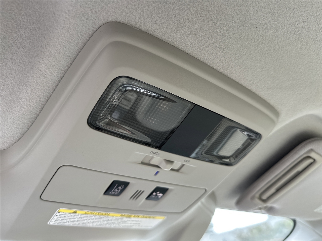 Subaru XV Crosstrek 2.0i Premium PZEV CVT 2015 Subaru XV Crosstrek 2.0i Premium PZEV CVT 2015