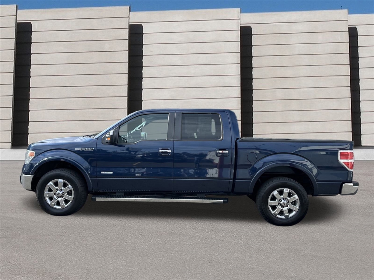 Ford F-150 Lariat SuperCrew 5.5-ft. Bed 4WD 2014 Ford F-150 Lariat SuperCrew 5.5-ft. Bed 4WD 2014